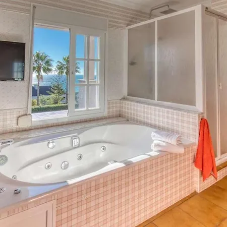 With Sea View And Private Pool Infinity Villa