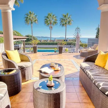 With Sea View And Private Pool Infinity Estepona